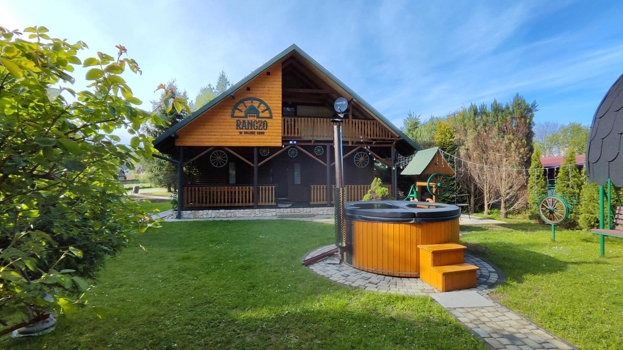Holiday home Ranczo Bieszczady Duzy Z Jacuzzi I Sauna *