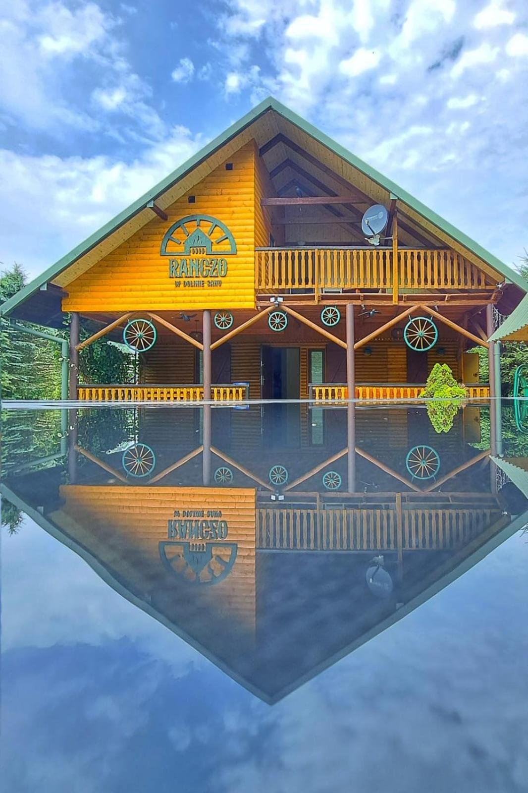 Ranczo Bieszczady Duzy Z Jacuzzi I Sauna Holiday home